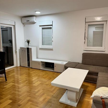 Apartment Budva Exteriör bild