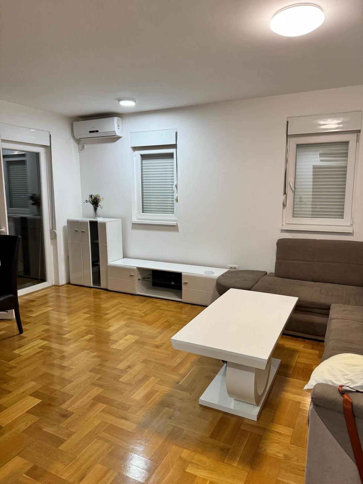 Apartment Budva Exteriör bild