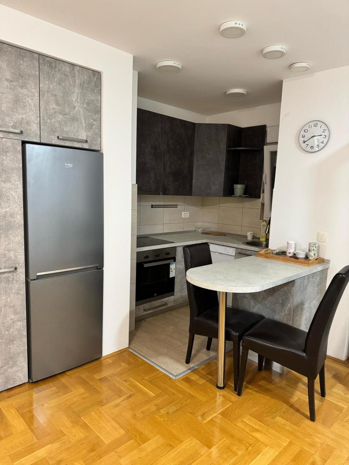 Apartment Budva Exteriör bild